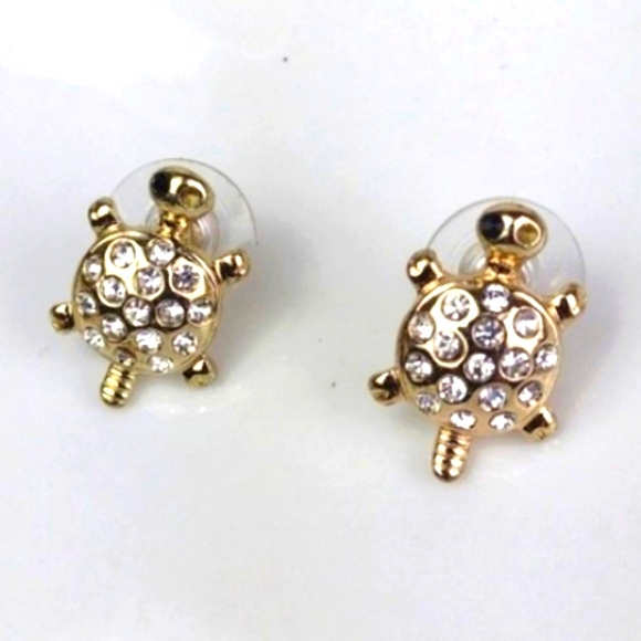 Super Sparkly Rhinestone Studded Gold Tone Turtle Stud Earrings - Picture 4 of 6